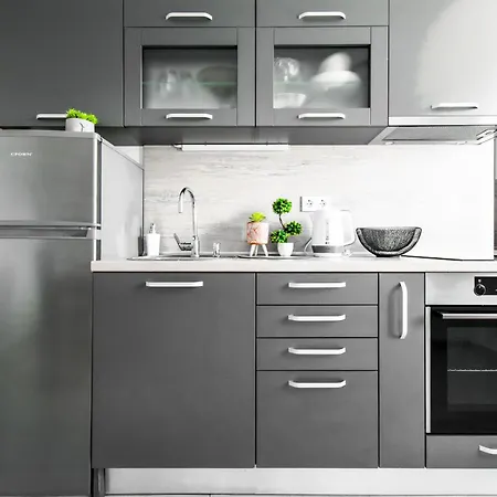 Appartement Budget Near Sofias Lions Bridge