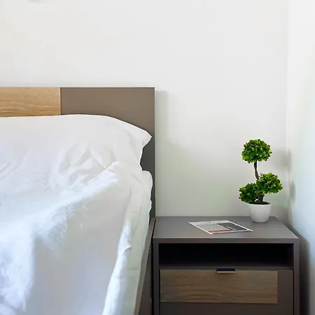 Apartament Budget Near Sofias Lions Bridge Sofia